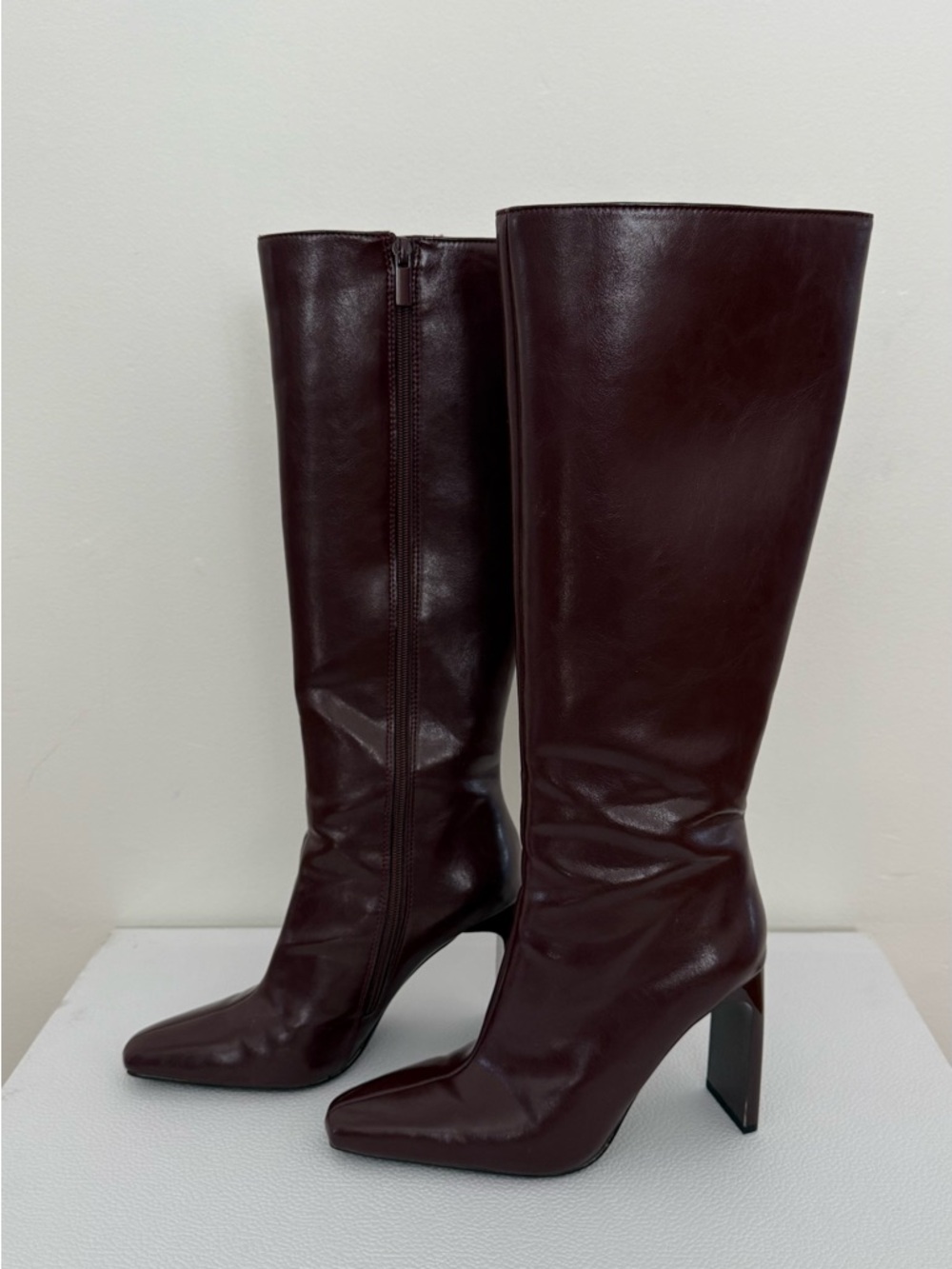 Zara Burgundy heeled boots